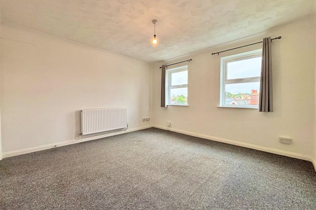 5 Rose Day Court, Tennyson Road, Freshwater photo 2
