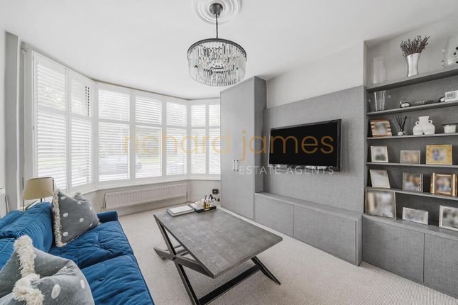Talland, 1, Hammers Lane, London photo 4