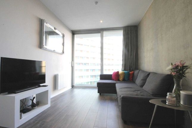 Flat to rent in Worsley Street, Manchester