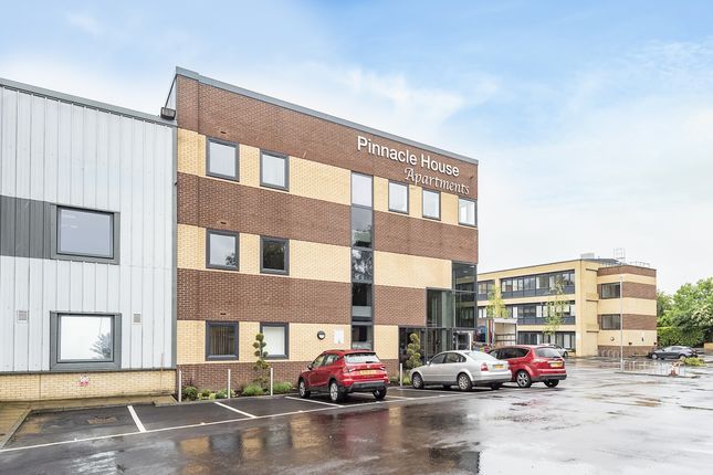 Thumbnail Studio to rent in Home Park Mill Link, Kings Langley