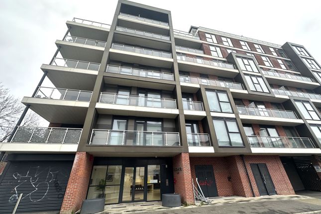 Thumbnail Flat for sale in Woden Street, Salford M5, Manchester,