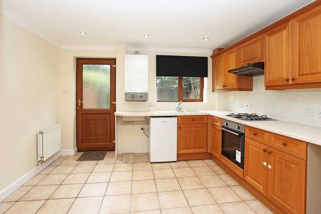 35, Weavers Court, Telford photo 4