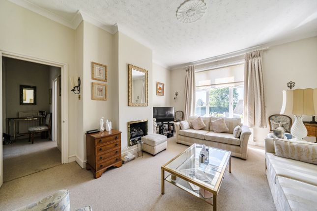 Flat 4, Murdoch Court-, 27, Murdoch Road, Berkshire photo 3