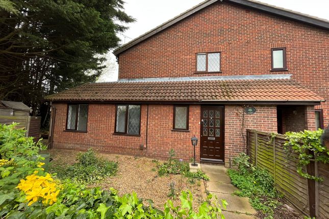 Thumbnail Semi-detached house to rent in Longacres, St.Albans