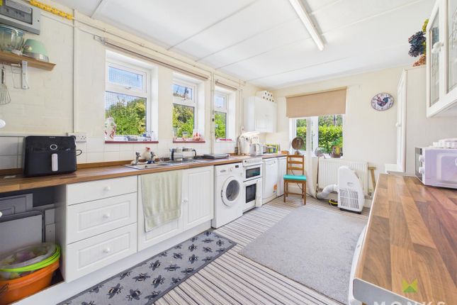2, Walcot Road, Shrewsbury photo 2