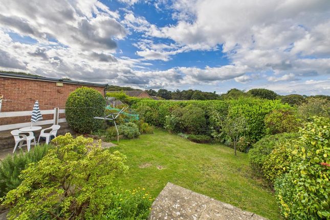 48 Compit Hills, Cromer photo 3