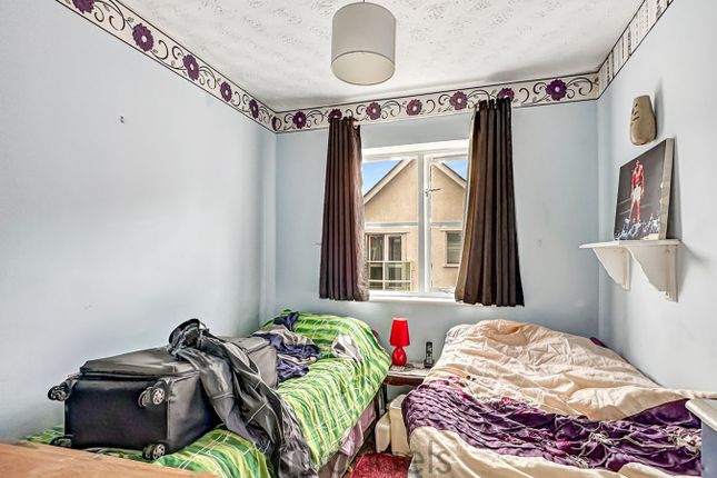 Flat for sale in Victoria Chase, Colchester, Colchester