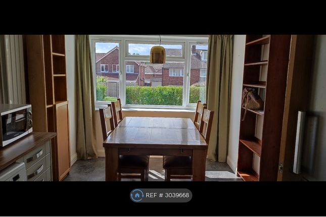 Leigh Road, Fareham photo 2