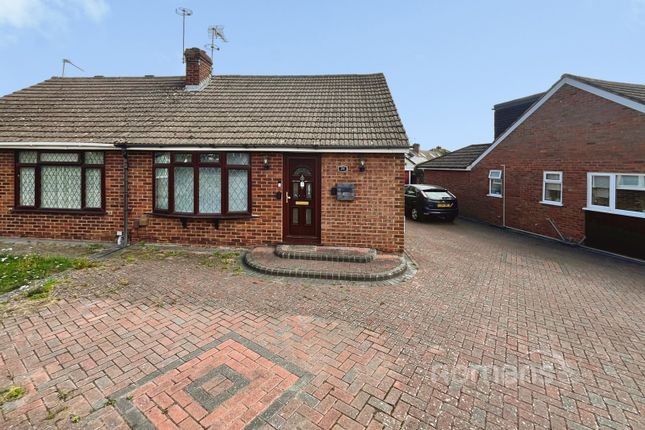 1-bed bungalow on 24, Pearce Road, Berkshire, £409,950