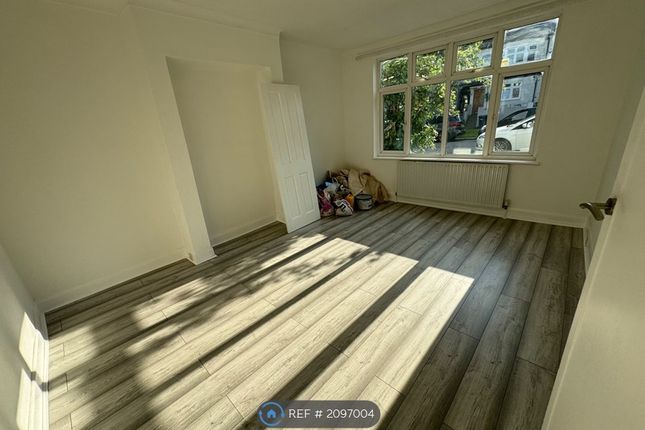 Thumbnail Semi-detached house to rent in Hillview Gardens, London