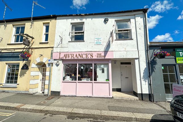 Retail premises to let in ( Gf) Little Castle Street, Truro, Cornwall