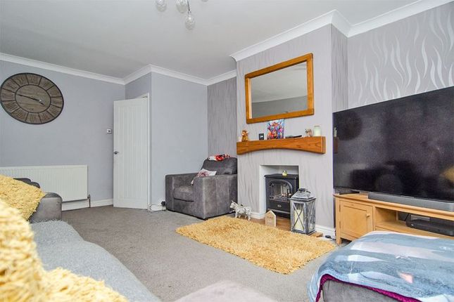 76, The Ridgeway, Burntwood photo 3