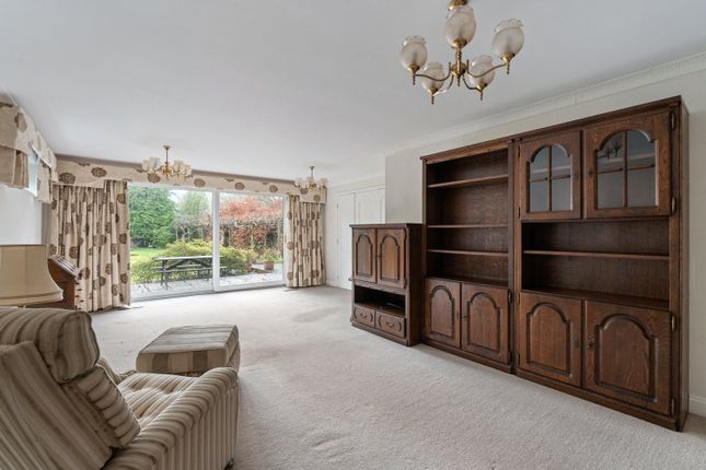 13, Moorside Road, Ferndown photo 4