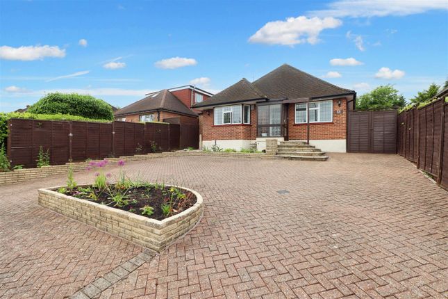 Thumbnail Detached bungalow to rent in Links Drive, Radlett