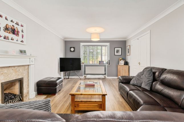 42, Wood Avens Way, Norfolk photo 2