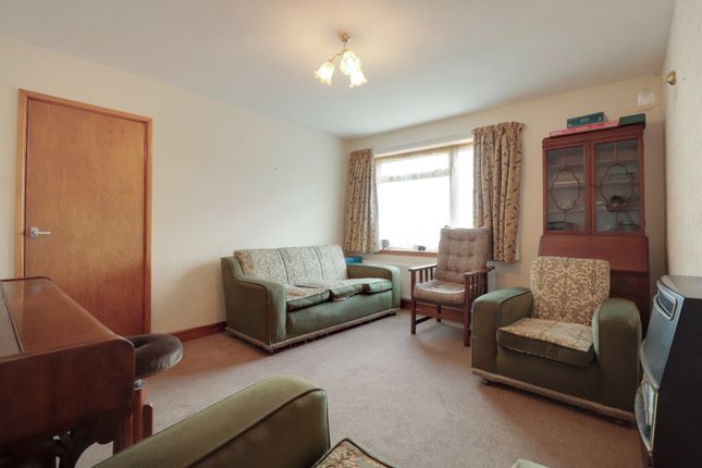 52, Chichester Close, Exmouth photo 4