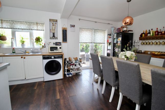 13 Clifton Gardens, Southampton photo 2