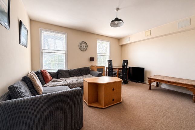 Flat 8, Friary Wall, Friarn Street photo 3