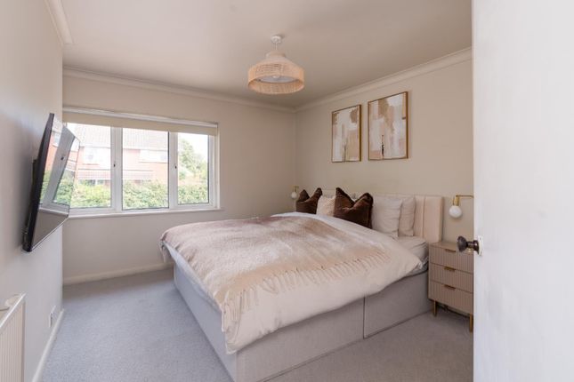 29, Mendip Crescent, Bristol photo 4