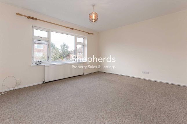 Bellamy Road, Cheshunt photo 2
