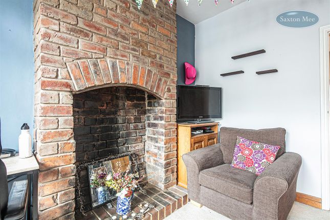 32, Stothard Road, Sheffield photo 3