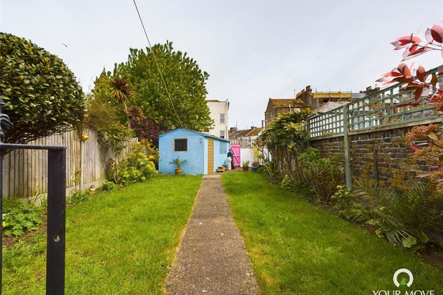 Thumbnail End terrace house to rent in Clifton Road, Margate, Kent