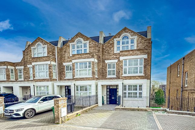 5-bed terraced on 4 Oak View, 39, Honor Oak Road, London, £1,400,000