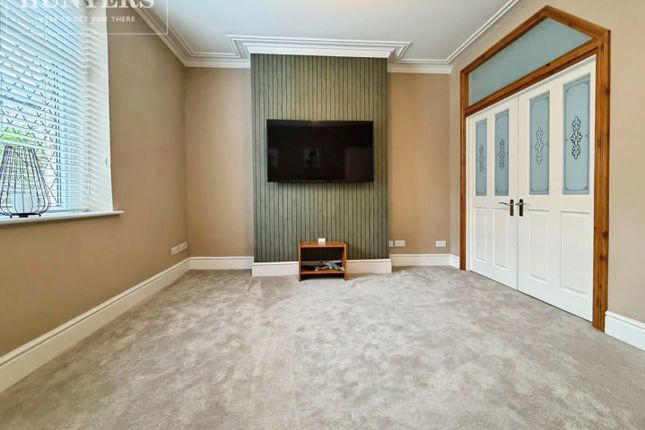 5, Springvale Road, Barnsley photo 3
