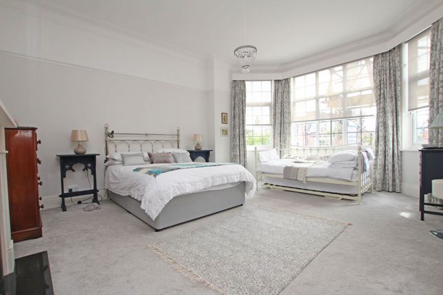 2 The Ridge, Bolsover Road, Eastbourne photo 4