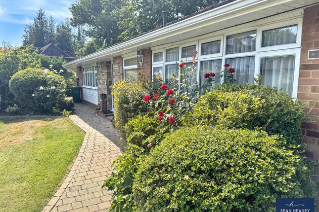 Meadowside, Windmill Lane, Barnet photo 2