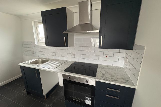 Flat 8  Shelly House 3-4, High Street, Bognor Regis photo 2