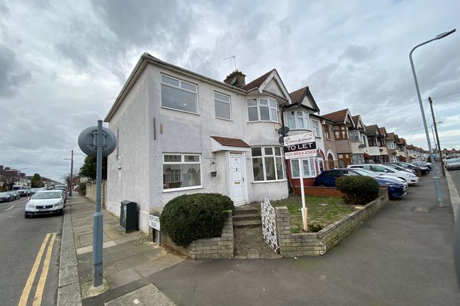 Terraced house for sale in South Park Road, Ilford IG1