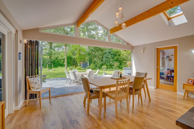 63 Hocombe Road, Hampshire photo 4