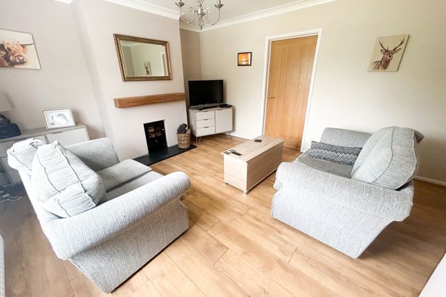 32, The Avenue, Stoke On Trent photo 3