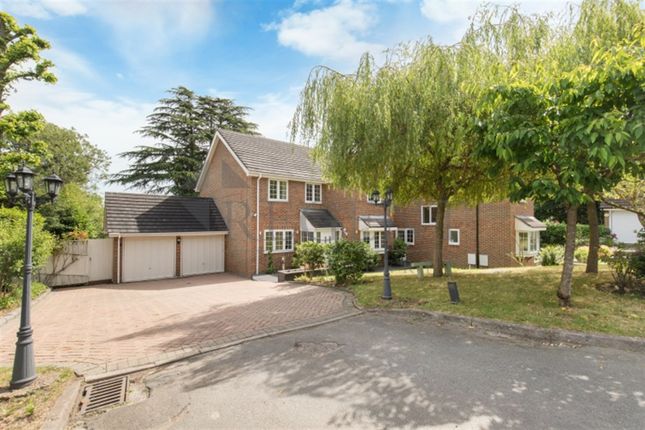 Thumbnail Detached house for sale in Hadley Wood Rise, Kenley