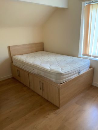 Detached house to rent in Egerton Road, Fallowfield, Manchester