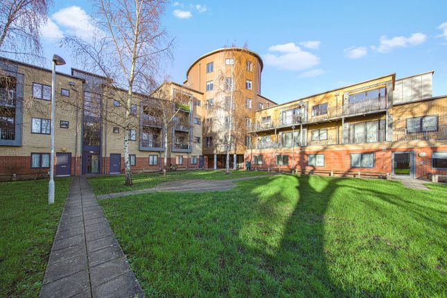 Flat for sale in St. Peters Gardens, Ladywell Road, London