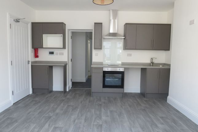 Flat 1, Llandudno photo 3