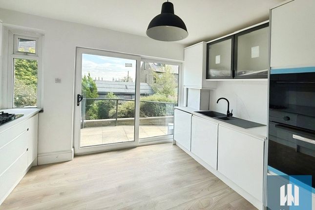 7, William Horsfall Street, Huddersfield photo 2