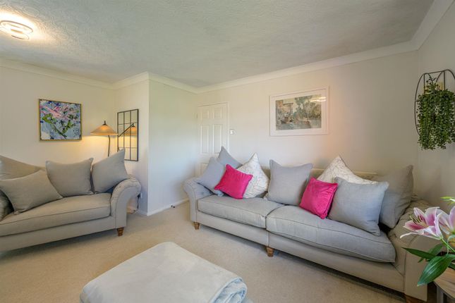 46, Maidendale Road, Kingswinford photo 4