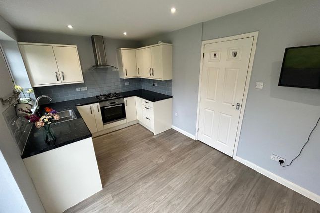 2, Woodpecker Mews, Chippenham photo 4