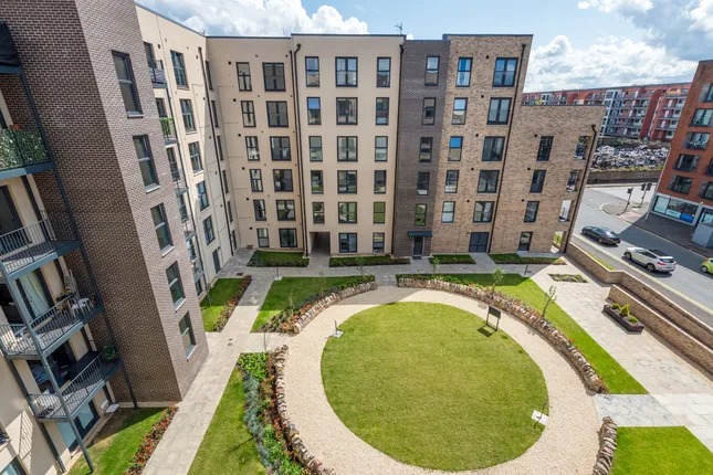 Barratt - Tower Street at Merchant Quay
