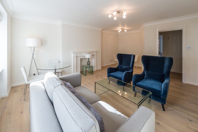 Flat for sale in Crawford Street, London