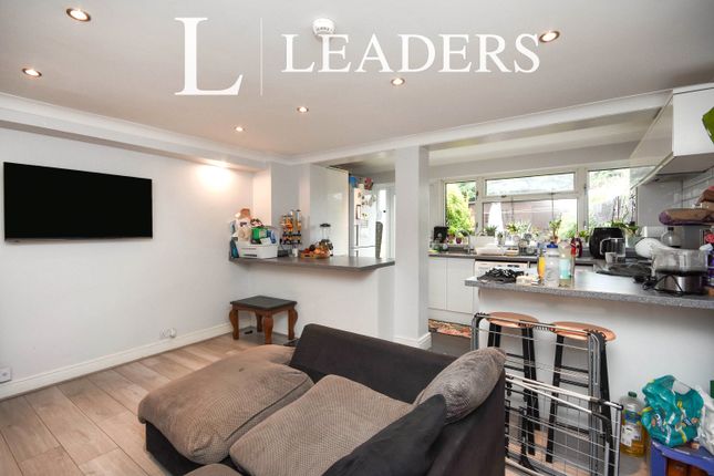 Room 1, 18, Boyd Close, Bishops Stortford photo 5