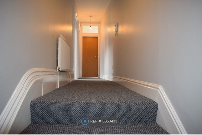 Flat, Linnet Lane, Liverpool photo 4