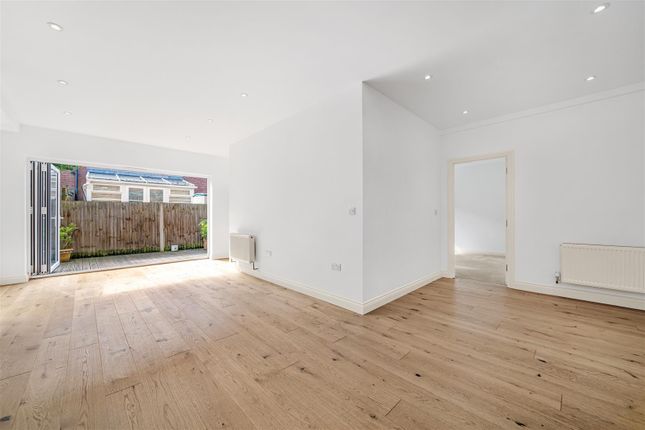 Flat 3 Keswick House 207A, Anerley Road, Anerley photo 4