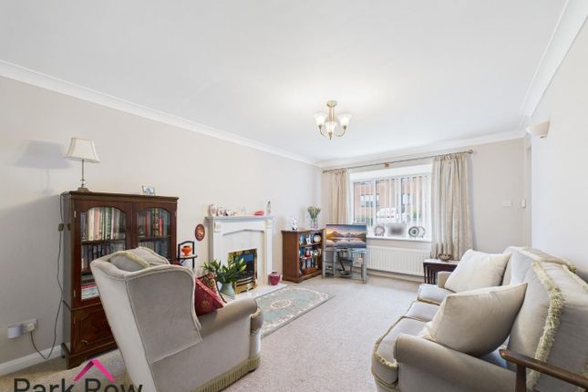35, Church View, Leeds photo 2