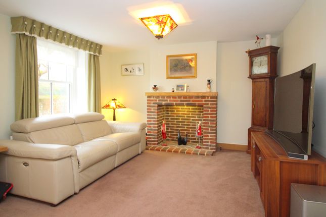Pound Hill, Alresford SO24, 3 bedroom cottage for sale - 47266942 ...