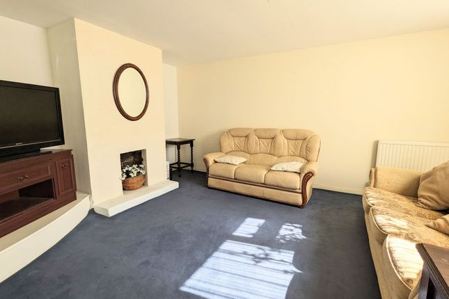 1 Brookfields, Tonbridge photo 2
