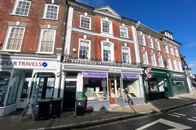 Retail premises to let in Market Place, Blandford Forum